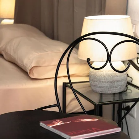 -castello Rooms- Πανσιόν *